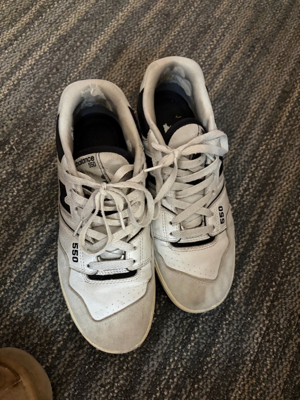 New Balance 550 Men's White and Black Low-Top Sneakers